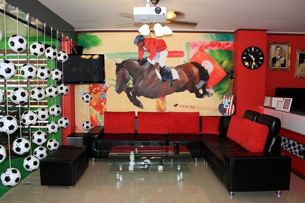 Brave Lion Hotel Jomtien Beach Exterior photo