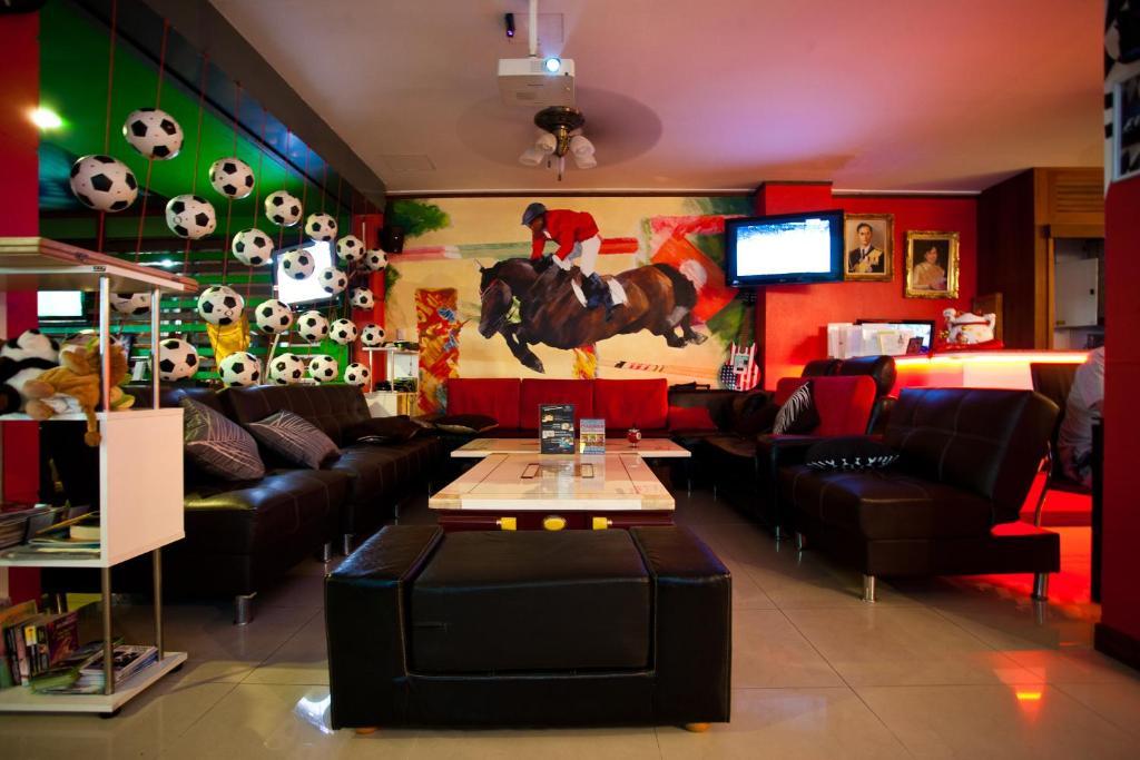Brave Lion Hotel Jomtien Beach Exterior photo