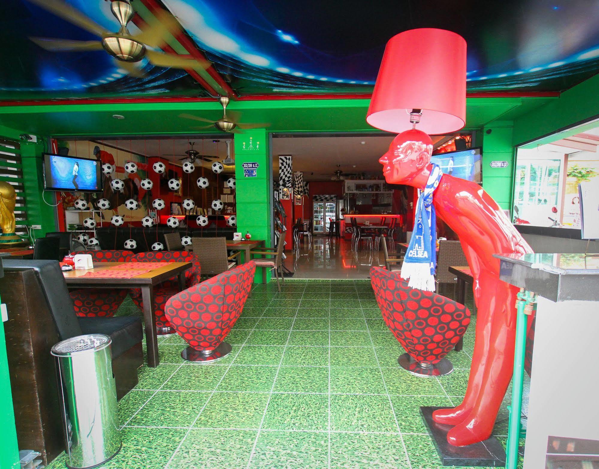 Brave Lion Hotel Jomtien Beach Exterior photo